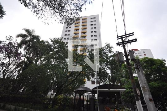 Fachada de apartamento à venda com 3 quartos, 94m² em Vila Albertina, São Paulo