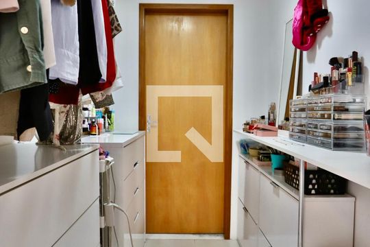 Closet da suíte 1 de casa à venda com 2 quartos, 80m² em Mooca, São Paulo