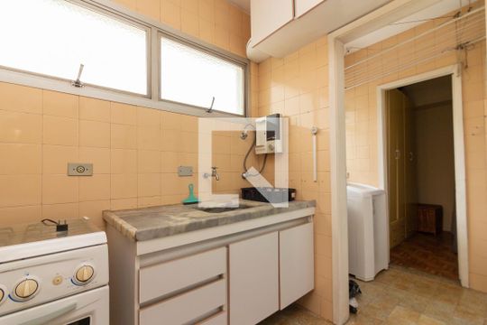 Cozinha de apartamento à venda com 2 quartos, 74m² em Pinheiros, São Paulo