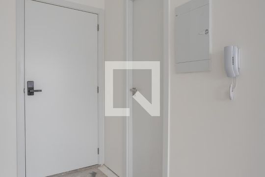 Cozinha de kitnet/studio para alugar com 1 quarto, 26m² em Rio Branco, Porto Alegre
