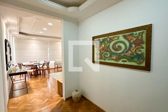 Entrada de apartamento para alugar com 4 quartos, 130m² em Copacabana, Rio de Janeiro