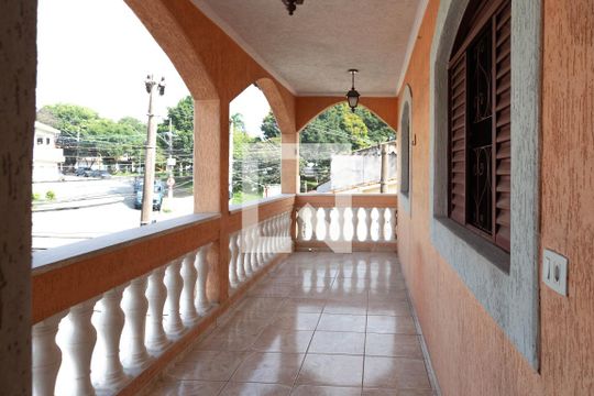 Varanda de casa à venda com 3 quartos, 215m² em Jardim Santa Cecilia, Guarulhos
