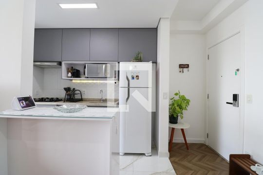 Cozinha de apartamento à venda com 2 quartos, 62m² em Barra Funda, São Paulo