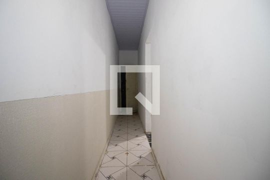 Corredor de casa para alugar com 3 quartos, 180m² em Q 407, Brasília