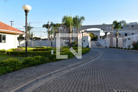 Área comum de apartamento para alugar com 2 quartos, 48m² em Fazendinha, Curitiba