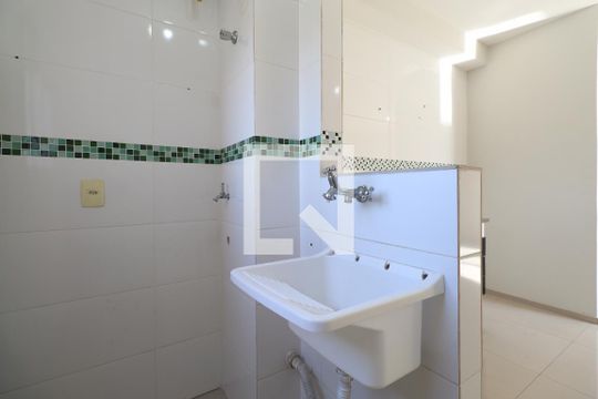 Lavanderia de apartamento para alugar com 2 quartos, 46m² em Vila Joao Ramalho, Santo André