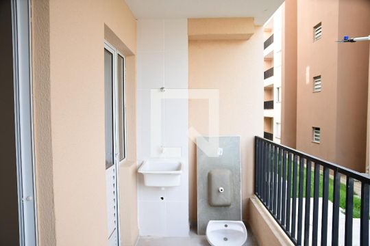 Sacada de apartamento para alugar com 2 quartos, 59m² em Jardim da Gloria, Cotia