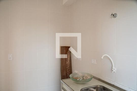 Cozinha de apartamento para alugar com 2 quartos, 59m² em Jardim da Gloria, Cotia
