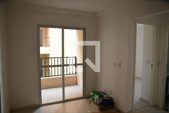 Apartamento para alugar com 2 quartos, 59m² em Jardim da Gloria, Cotia