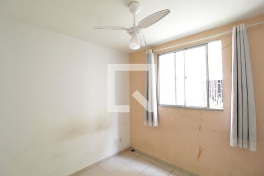 Quarto 1 - Suíte de apartamento para alugar com 3 quartos, 54m² em Brasil, Uberlândia