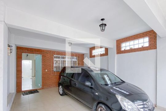 Garagem de casa à venda com 4 quartos, 260m² em Cidade São Francisco, São Paulo