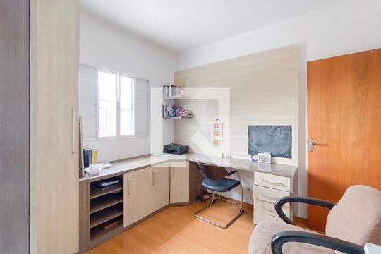 Escritório de casa à venda com 4 quartos, 260m² em Cidade São Francisco, São Paulo