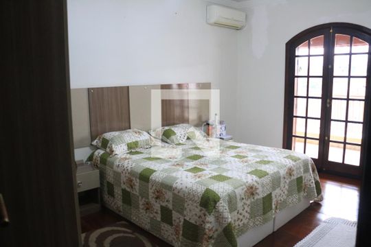 Quarto 1 de casa à venda com 3 quartos, 210m² em Baeta Neves, São Bernardo do Campo