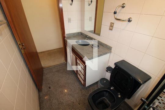 Quarto 3 - Banheiro de apartamento para alugar com 4 quartos, 160m² em Jardim São Paulo(zona Norte), São Paulo