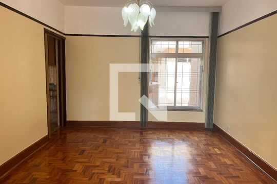 Sala de casa à venda com 4 quartos, 184m² em Lapa, São Paulo