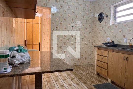 Cozinha  de casa à venda com 4 quartos, 184m² em Lapa, São Paulo