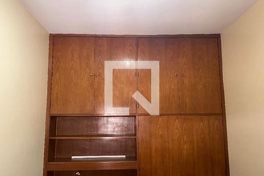 Quarto de casa à venda com 4 quartos, 184m² em Lapa, São Paulo