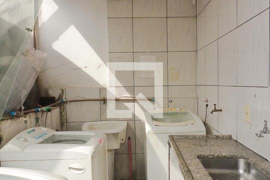 Lavanderia de kitnet/studio para alugar com 1 quarto, 12m² em Santana, São Paulo