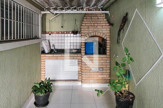 Área comum - Churrasqueira de casa para alugar com 3 quartos, 183m² em Vila Darli, São Paulo
