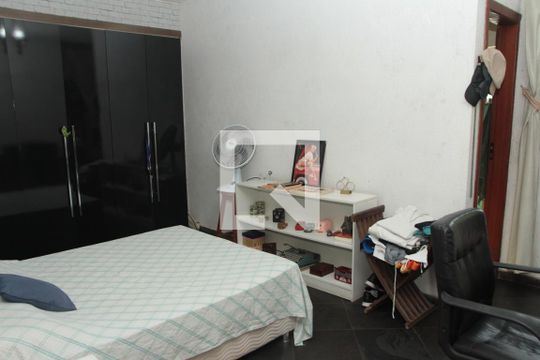Suíte de casa à venda com 3 quartos, 290m² em Ouro Preto, Belo Horizonte