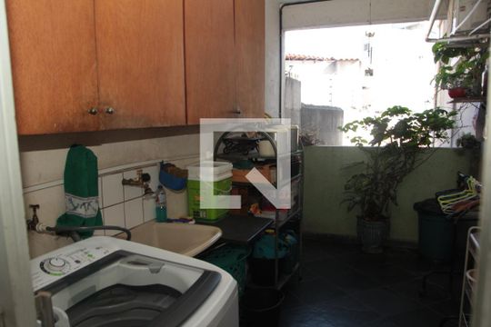 Área de Serviço de casa à venda com 3 quartos, 290m² em Ouro Preto, Belo Horizonte