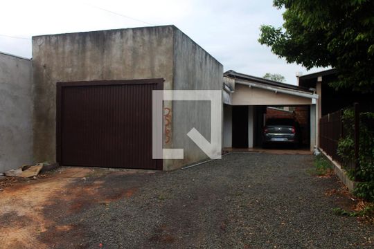 Entrada de casa à venda com 2 quartos, 140m² em São Miguel, São Leopoldo