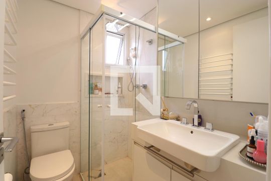 Banheiro da Suíte de apartamento à venda com 2 quartos, 85m² em Pompeia, São Paulo