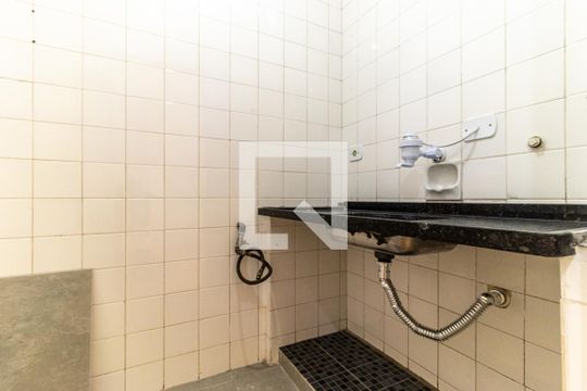 Cozinha de kitnet/studio para alugar com 1 quarto, 30m² em Vila Buarque, São Paulo