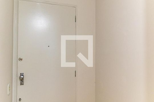 Entrada de kitnet/studio para alugar com 1 quarto, 30m² em Vila Buarque, São Paulo