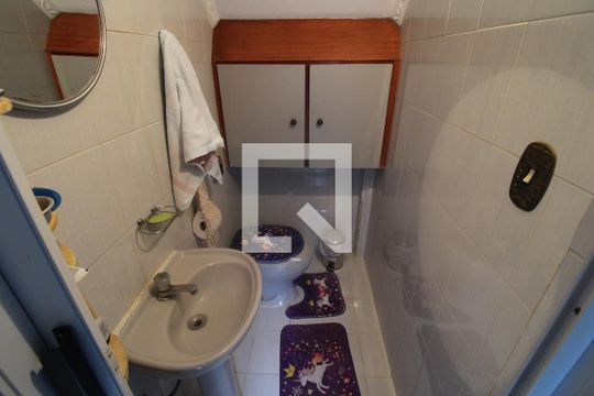 Lavabo de casa à venda com 3 quartos, 150m² em Vila Nilo, São Paulo