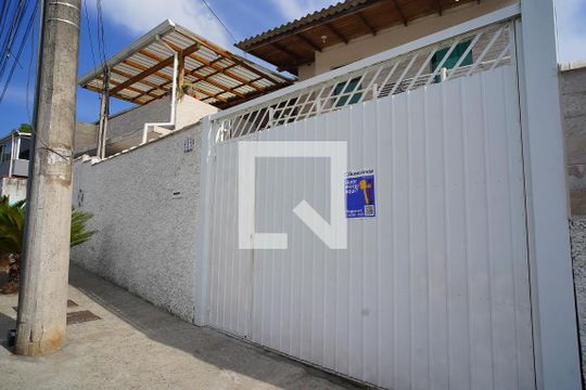 Fachada de kitnet/studio para alugar com 1 quarto, 20m² em Monte Verde, Florianópolis