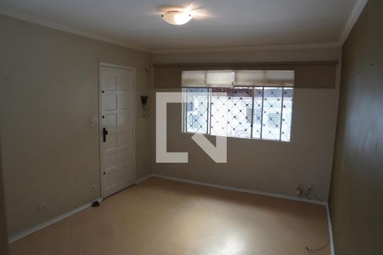 Sala 1 de casa para alugar com 3 quartos, 147m² em Jardim Monte Kemel, São Paulo