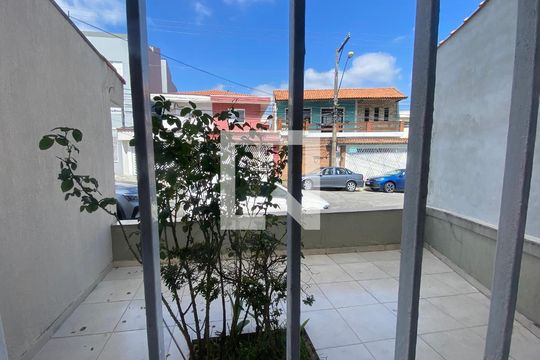 Vista Sala de casa para alugar com 3 quartos, 156m² em Jardim Stella, Santo André