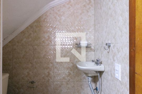 Lavabo 2 de casa à venda com 3 quartos, 180m² em Itaquera, São Paulo