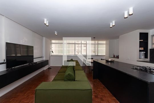 Apartamento para alugar com 3 quartos, 134m² em Água Branca, São Paulo