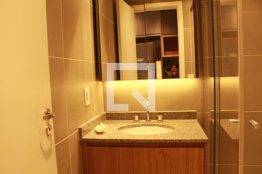 Banheiro Studio de kitnet/studio para alugar com 1 quarto, 28m² em Água Branca, São Paulo