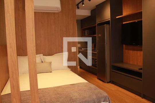 Kitnet/Studio para alugar com 1 quarto, 28m² em Água Branca, São Paulo