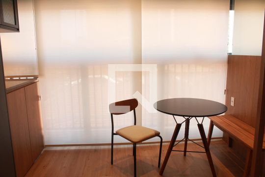 Studio de kitnet/studio para alugar com 1 quarto, 28m² em Água Branca, São Paulo