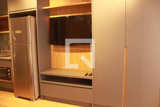 Studio de kitnet/studio para alugar com 1 quarto, 28m² em Água Branca, São Paulo