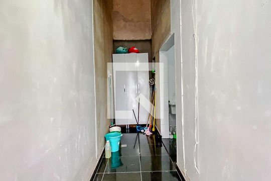 Área de Serviço de casa à venda com 3 quartos, 470m² em Água Rasa, São Paulo