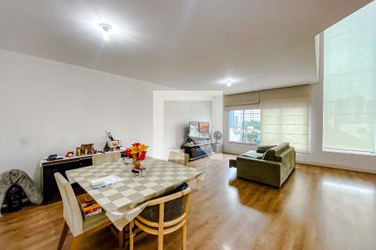 Sala de casa à venda com 3 quartos, 470m² em Água Rasa, São Paulo