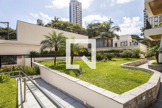 Área comum de apartamento à venda com 3 quartos, 199m² em Pinheiros, São Paulo