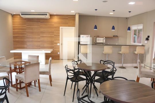 Área comum  de apartamento para alugar com 2 quartos, 53m² em Vila Catia, Nova Iguaçu