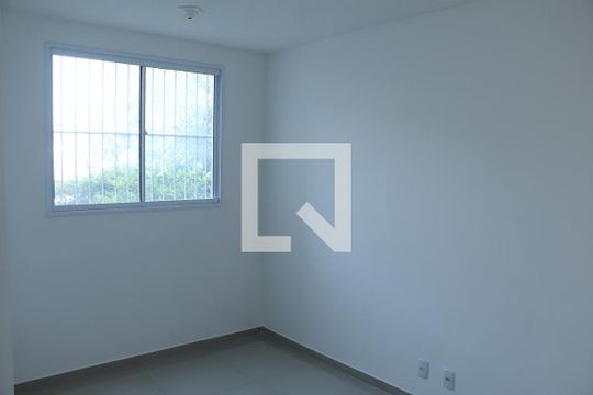 Sala de apartamento para alugar com 2 quartos, 53m² em Vila Catia, Nova Iguaçu