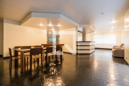 Área comum de apartamento à venda com 3 quartos, 177m² em Vila Mariana, São Paulo