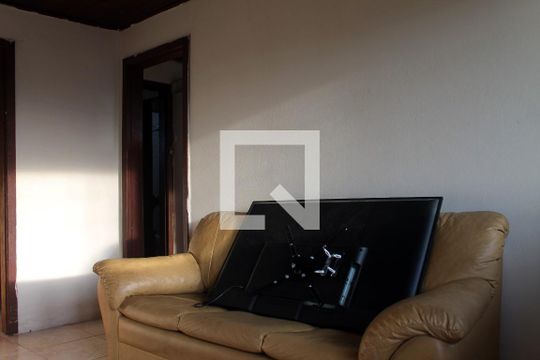 Sala de casa à venda com 4 quartos, 90m² em Campina, São Leopoldo