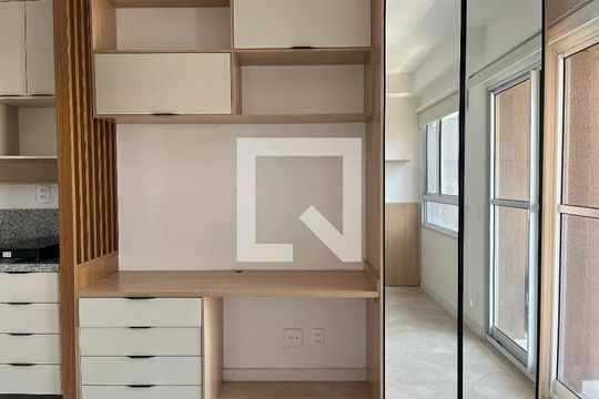 Studio de kitnet/studio para alugar com 0 quarto, 27m² em Vila Clementino, São Paulo