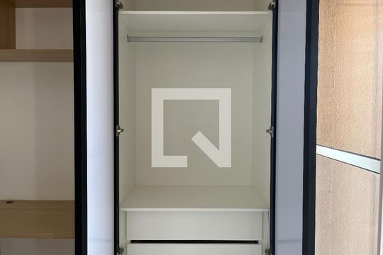 Studio de kitnet/studio para alugar com 0 quarto, 27m² em Vila Clementino, São Paulo