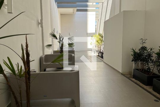Área comum de kitnet/studio para alugar com 0 quarto, 27m² em Vila Clementino, São Paulo