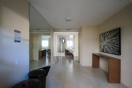Hall de apartamento à venda com 3 quartos, 60m² em Jardim Vila Formosa, São Paulo